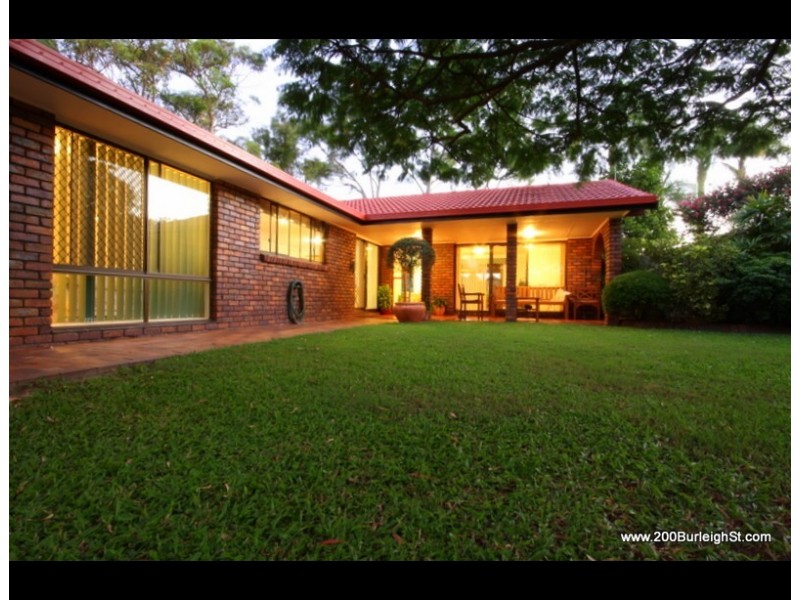 200 Burleigh Street, Burleigh Waters QLD 4220