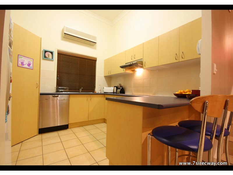 7 Sirec Way, Burleigh Heads QLD 4220