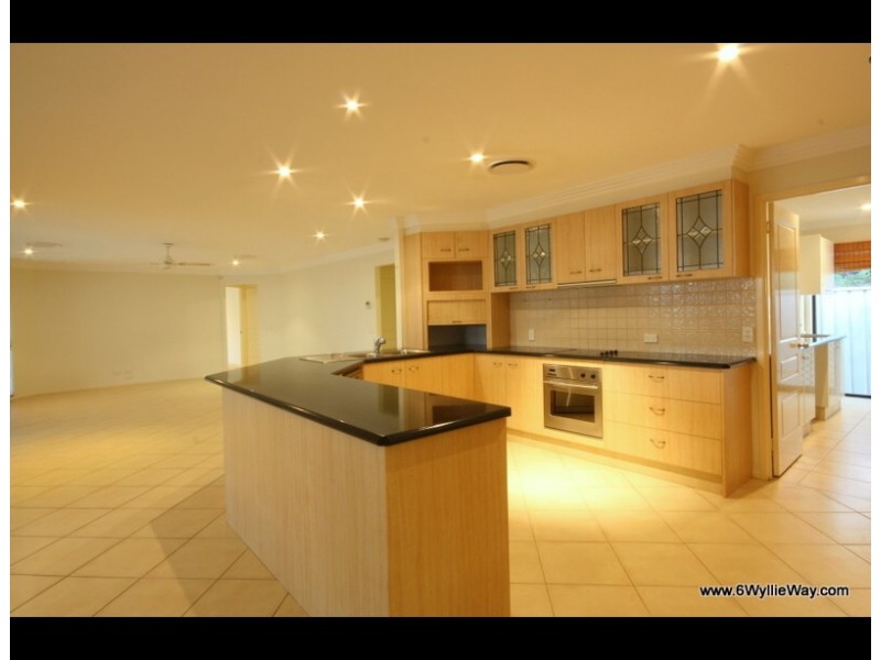6 Wyllie Way, Reedy Creek QLD 4227