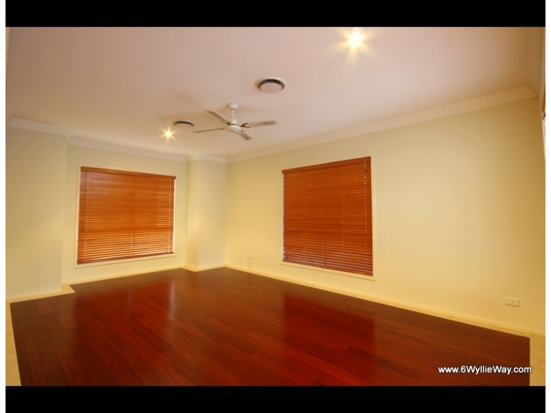 6 Wyllie Way, Reedy Creek QLD 4227