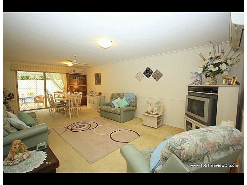 1/105  Treeview Drive, Burleigh Waters QLD 4220