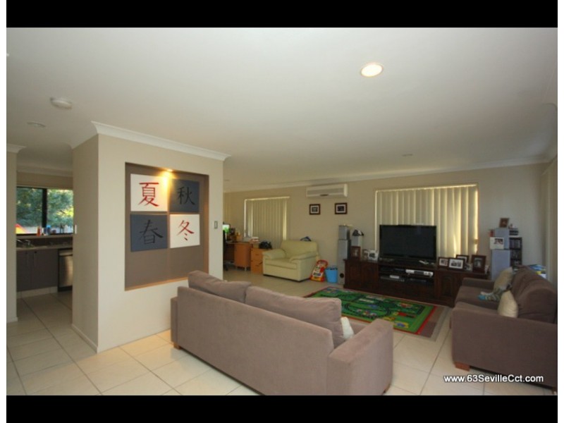 63 Seville Circuit, Burleigh Waters QLD 4220