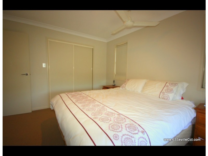 63 Seville Circuit, Burleigh Waters QLD 4220