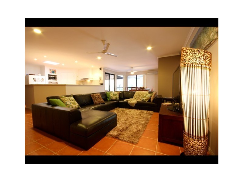 14 Sea Eagle Drive, Burleigh Waters QLD 4220