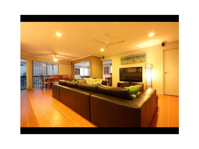 14 Sea Eagle Drive, Burleigh Waters QLD 4220