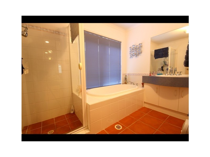 14 Sea Eagle Drive, Burleigh Waters QLD 4220