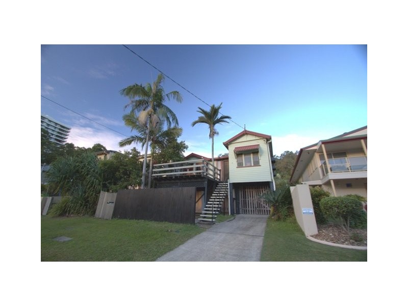 19 Hayle Street, Burleigh Heads QLD 4220
