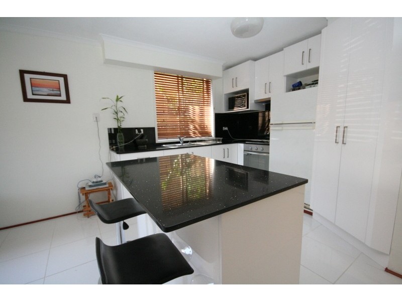 1/6 Stephens Street, Burleigh Heads QLD 4220