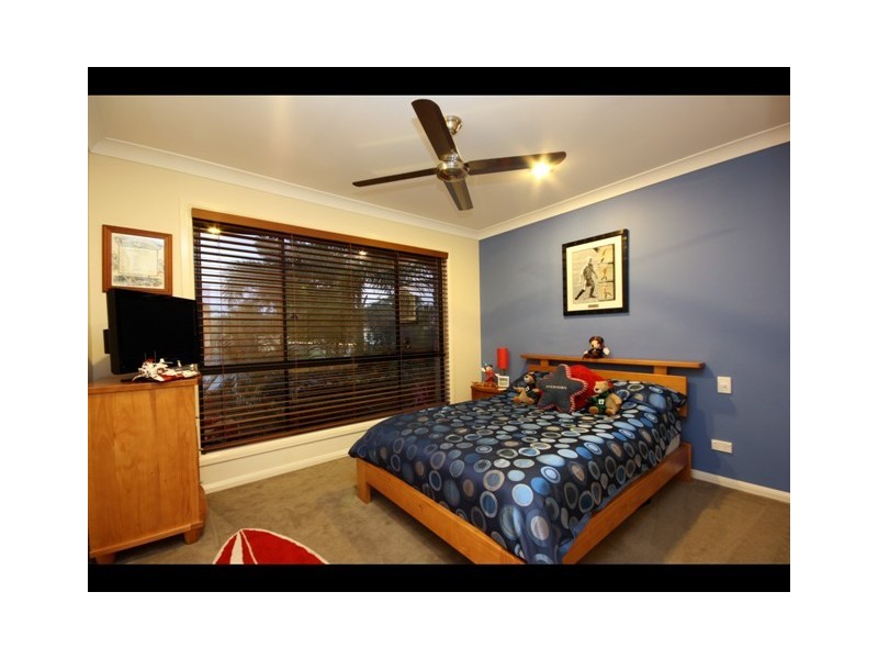 28 Sea Eagle Drive, Burleigh Waters QLD 4220