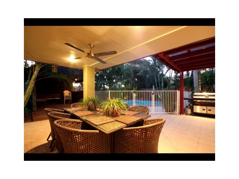 28 Sea Eagle Drive, Burleigh Waters QLD 4220