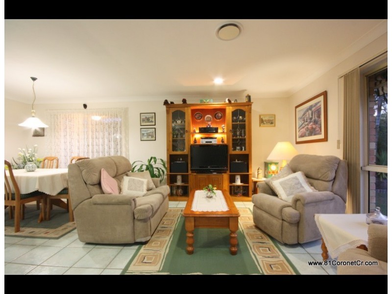 81 Coronet Crescent, Burleigh Waters QLD 4220