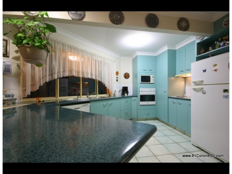 81 Coronet Crescent, Burleigh Waters QLD 4220