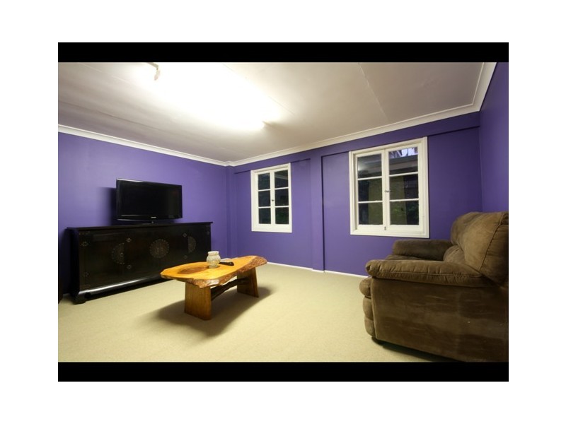 7 Clinton Avenue, Burleigh Waters QLD 4220