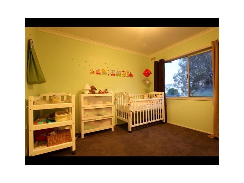 7 Clinton Avenue, Burleigh Waters QLD 4220