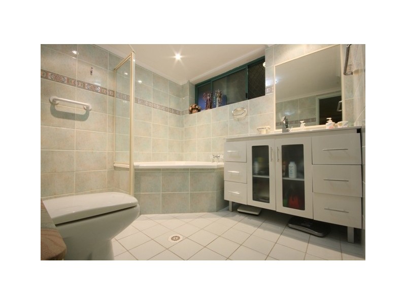 32/1 Burleigh Street, Burleigh Heads QLD 4220