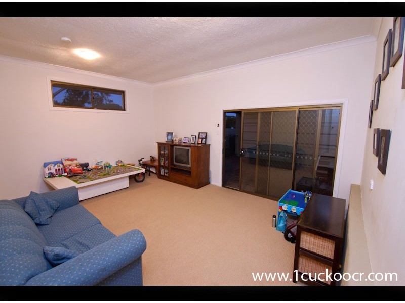 1 Cuckoo Crescent, Burleigh Waters QLD 4220