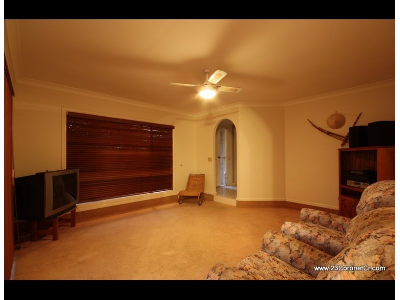 23 Coronet Crescent, Burleigh Waters QLD 4220