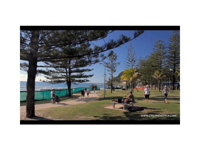 8/24 Goodwin Terrace, Burleigh Heads QLD 4220