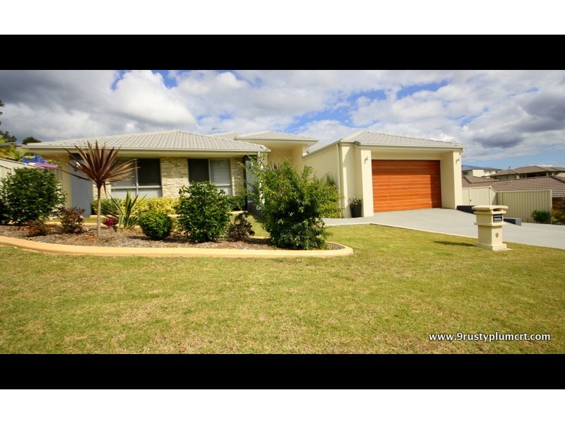 9 Rusty Plum Crt, Reedy Creek QLD 4227