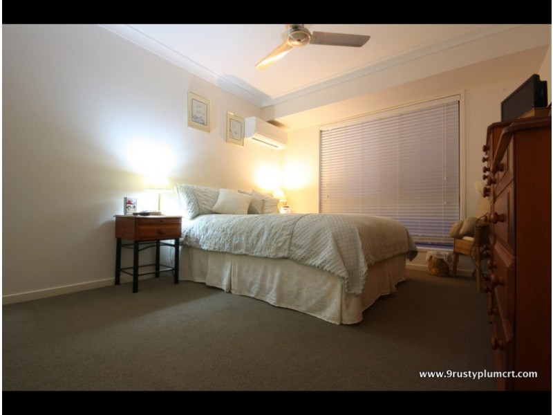 9 Rusty Plum Crt, Reedy Creek QLD 4227