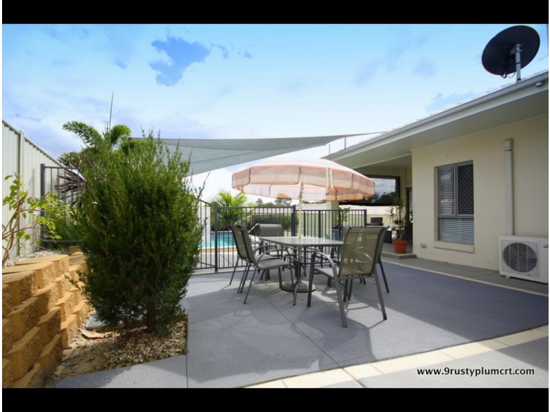 9 Rusty Plum Crt, Reedy Creek QLD 4227