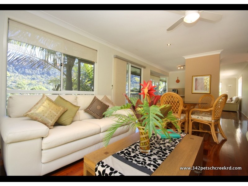 342 Petsch Creek Road, Tallebudgera Valley QLD 4228