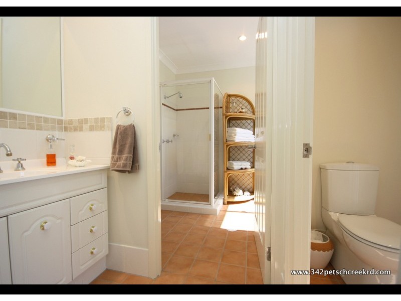 342 Petsch Creek Road, Tallebudgera Valley QLD 4228