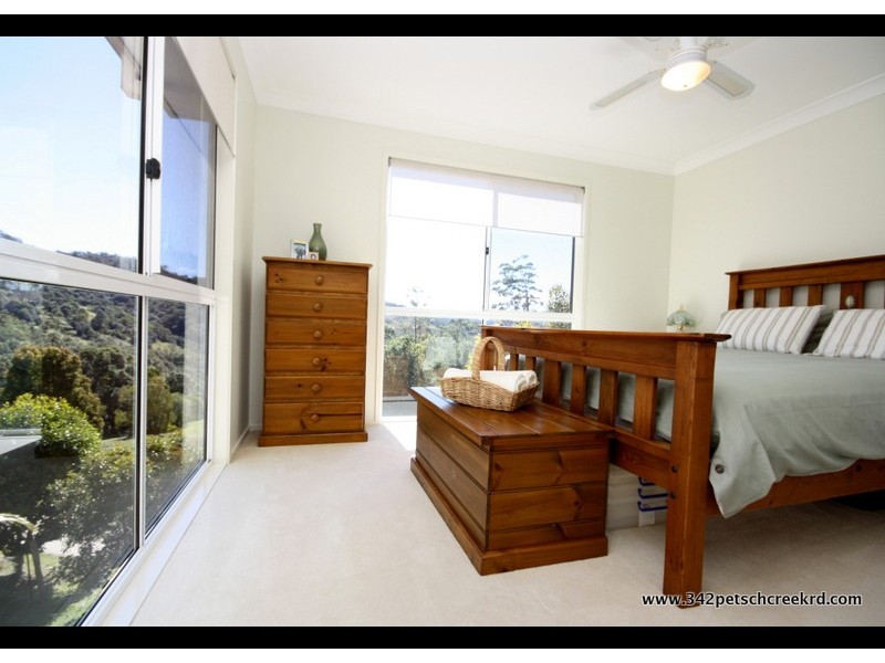 342 Petsch Creek Road, Tallebudgera Valley QLD 4228