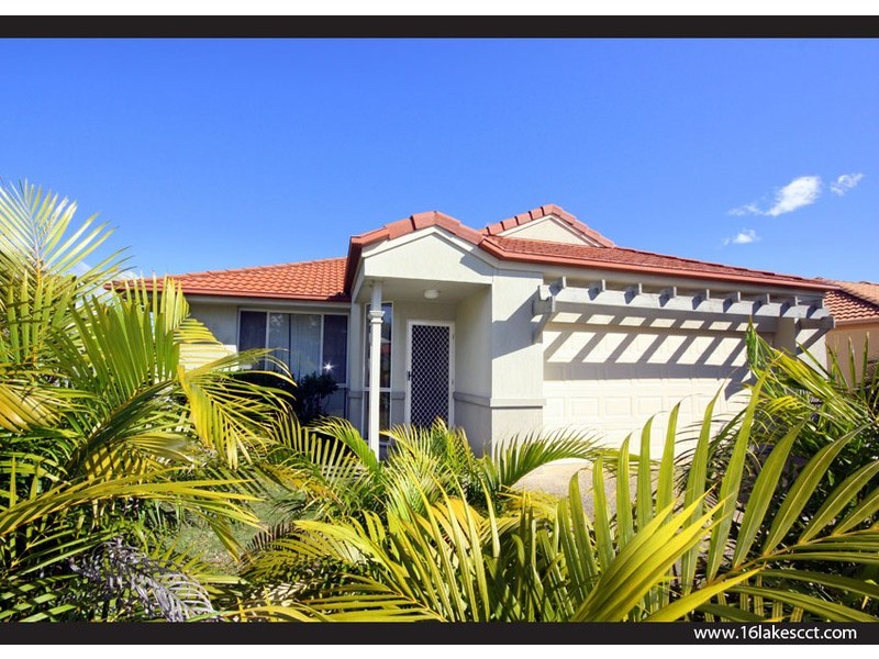 16 Lakes Cct, Burleigh Waters QLD 4220