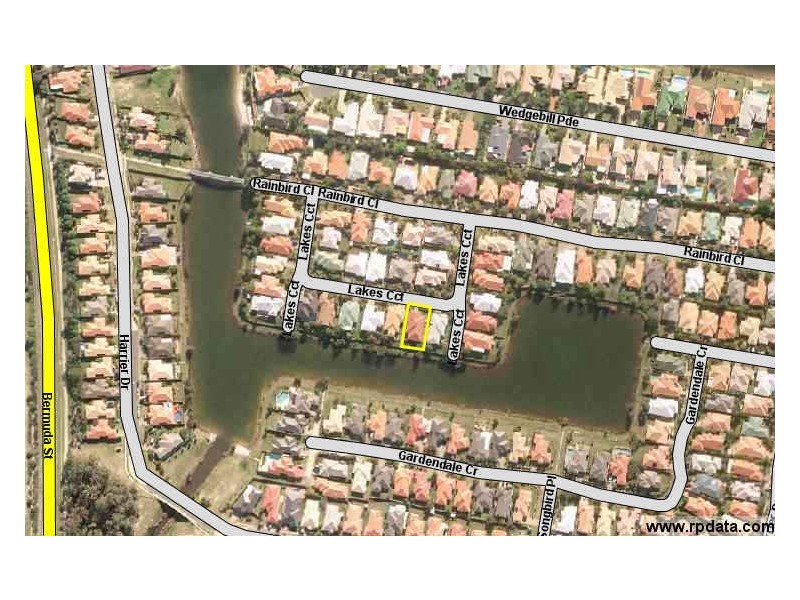 16 Lakes Cct, Burleigh Waters QLD 4220