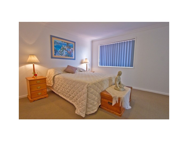 4 Robusta Rise, Burleigh Heads QLD 4220