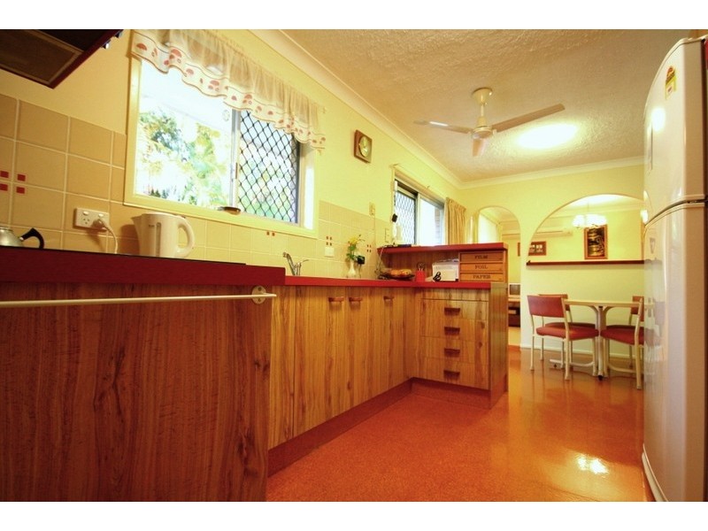 61 Bluejay Street, Burleigh Waters QLD 4220