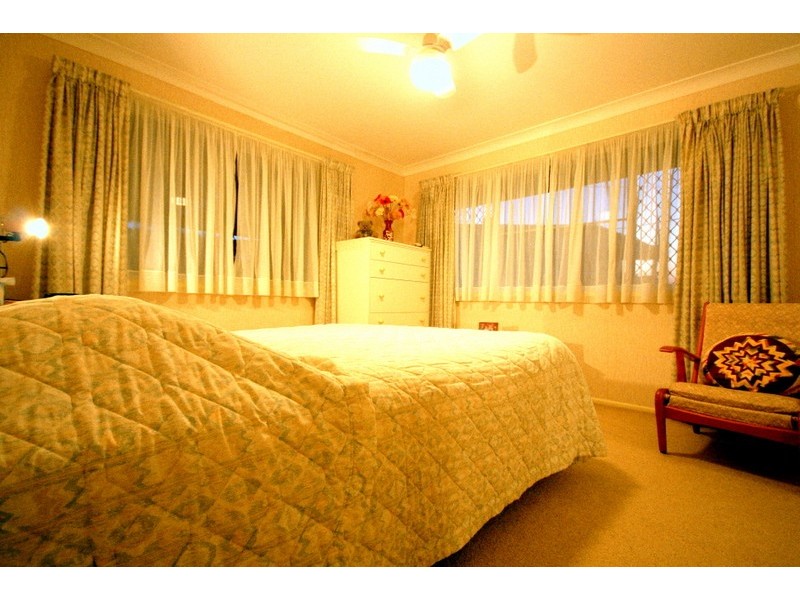 61 Bluejay Street, Burleigh Waters QLD 4220