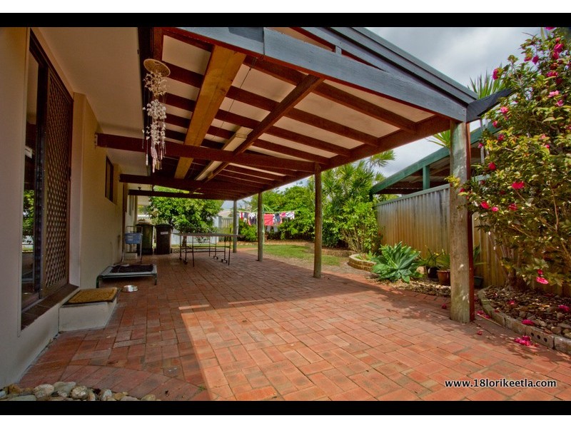 18 Lorikeet Lane, Burleigh Waters QLD 4220