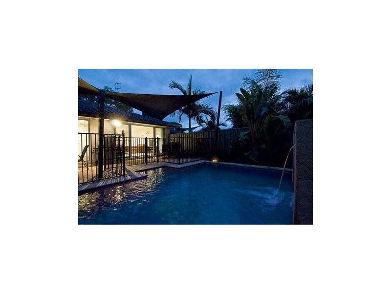 1/12 Russell Court, Miami QLD 4220