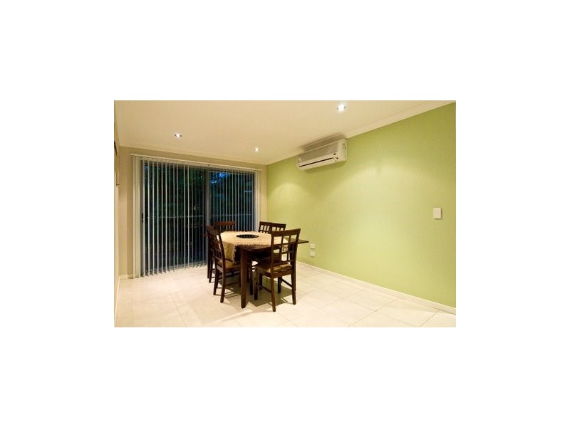 1/12 Russell Court, Miami QLD 4220