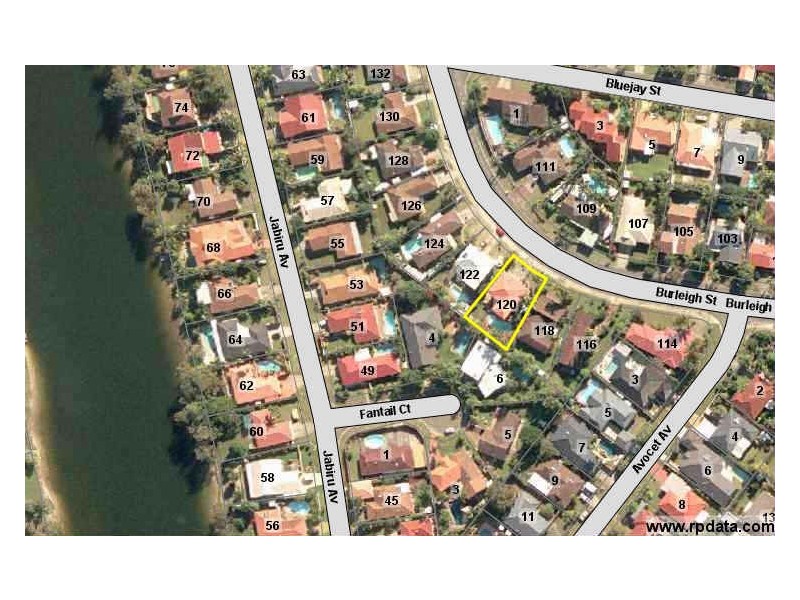 120 Burleigh Street, Burleigh Waters QLD 4220