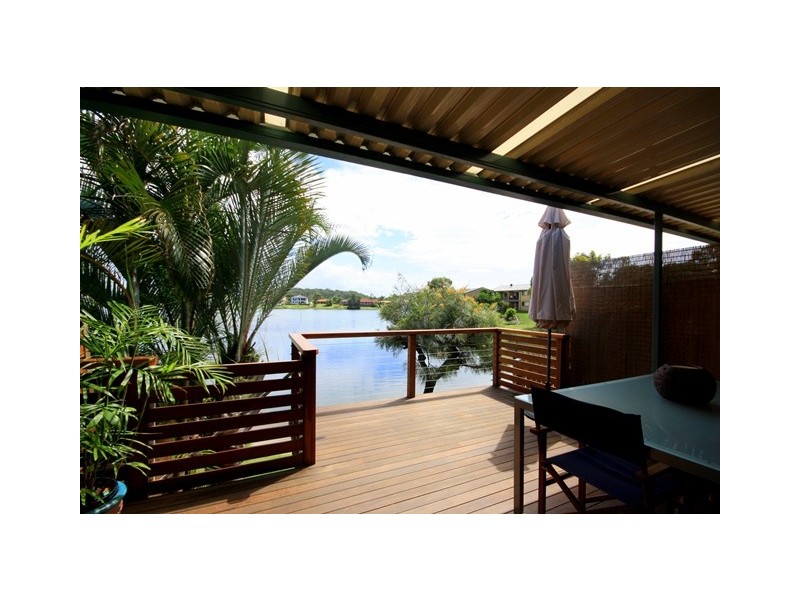 33/11 Shrike Court, Burleigh Waters QLD 4220