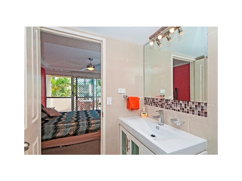 103/12 Enderley Avenue, Surfers Paradise QLD 4217