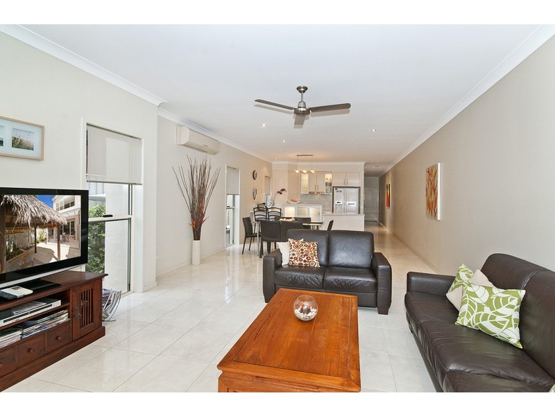 15A Diana Avenue, Burleigh Heads QLD 4220