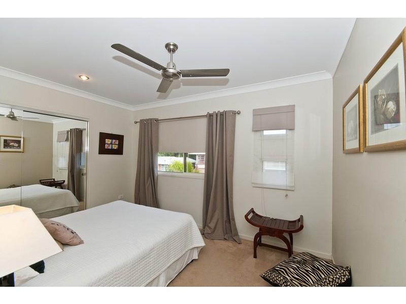 15A Diana Avenue, Burleigh Heads QLD 4220