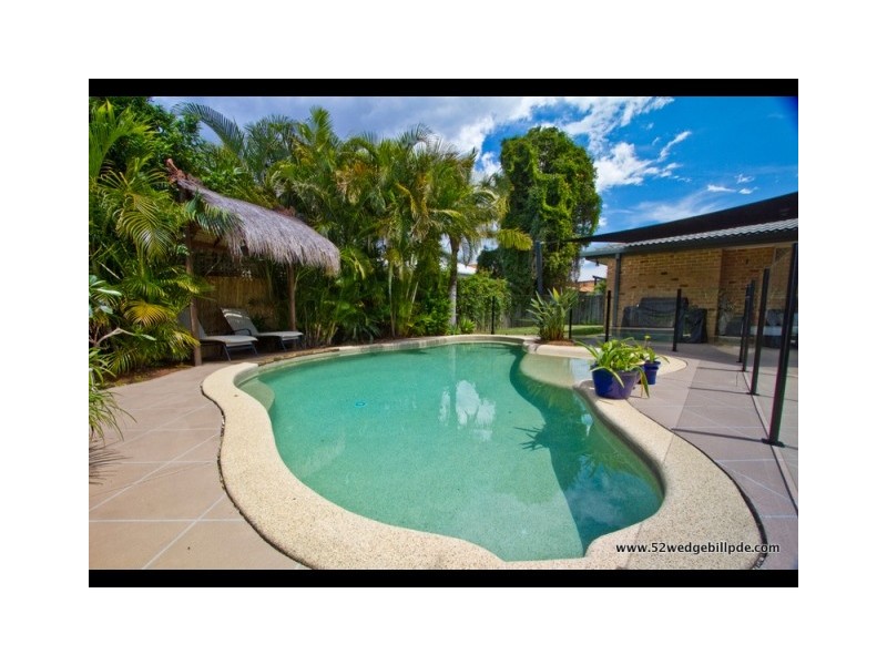 52 Wedgebill Parade, Burleigh Waters QLD 4220