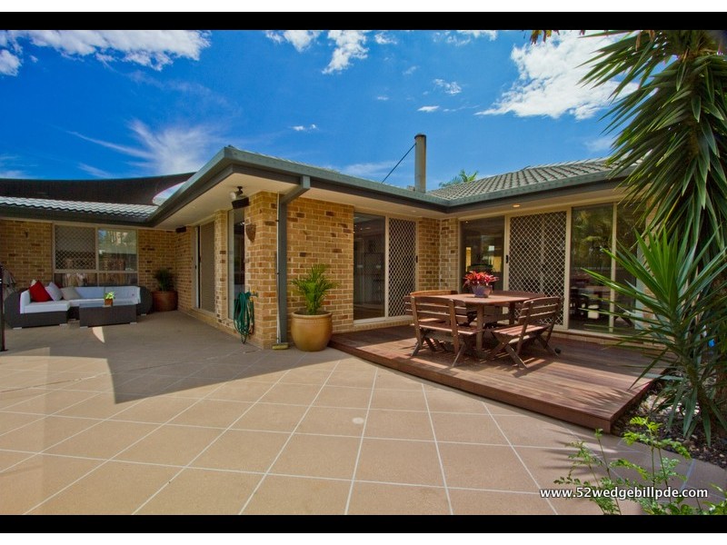 52 Wedgebill Parade, Burleigh Waters QLD 4220