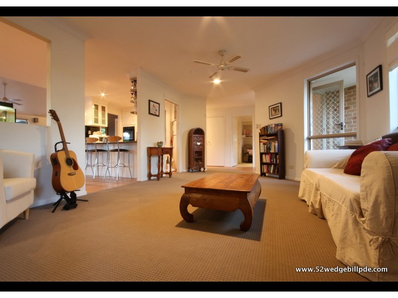 52 Wedgebill Parade, Burleigh Waters QLD 4220