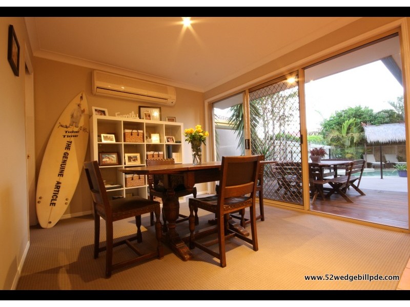 52 Wedgebill Parade, Burleigh Waters QLD 4220