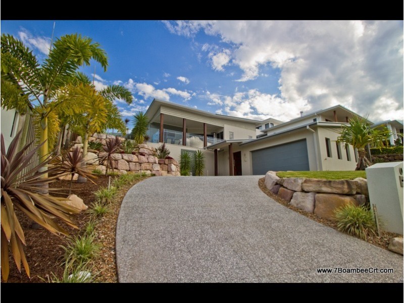 7 Boambee Court, Reedy Creek QLD 4227