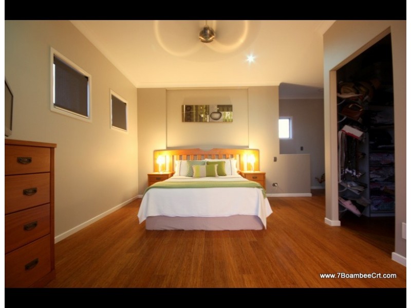 7 Boambee Court, Reedy Creek QLD 4227