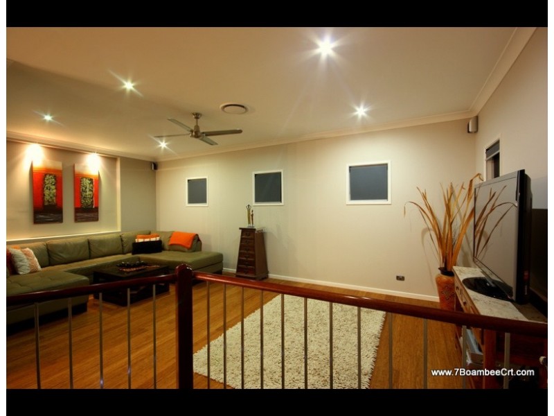 7 Boambee Court, Reedy Creek QLD 4227