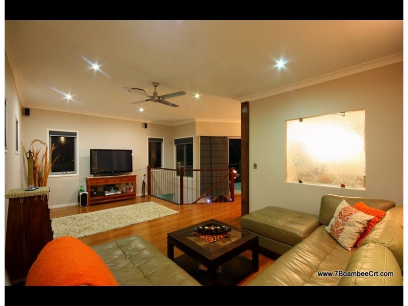 7 Boambee Court, Reedy Creek QLD 4227