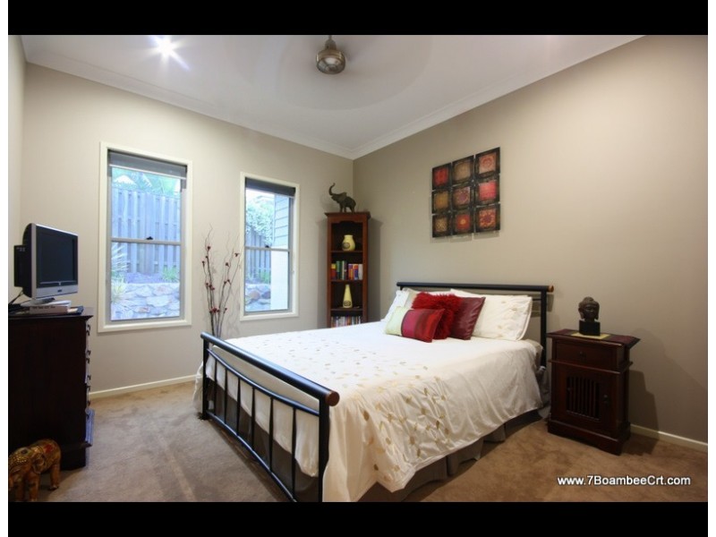 7 Boambee Court, Reedy Creek QLD 4227